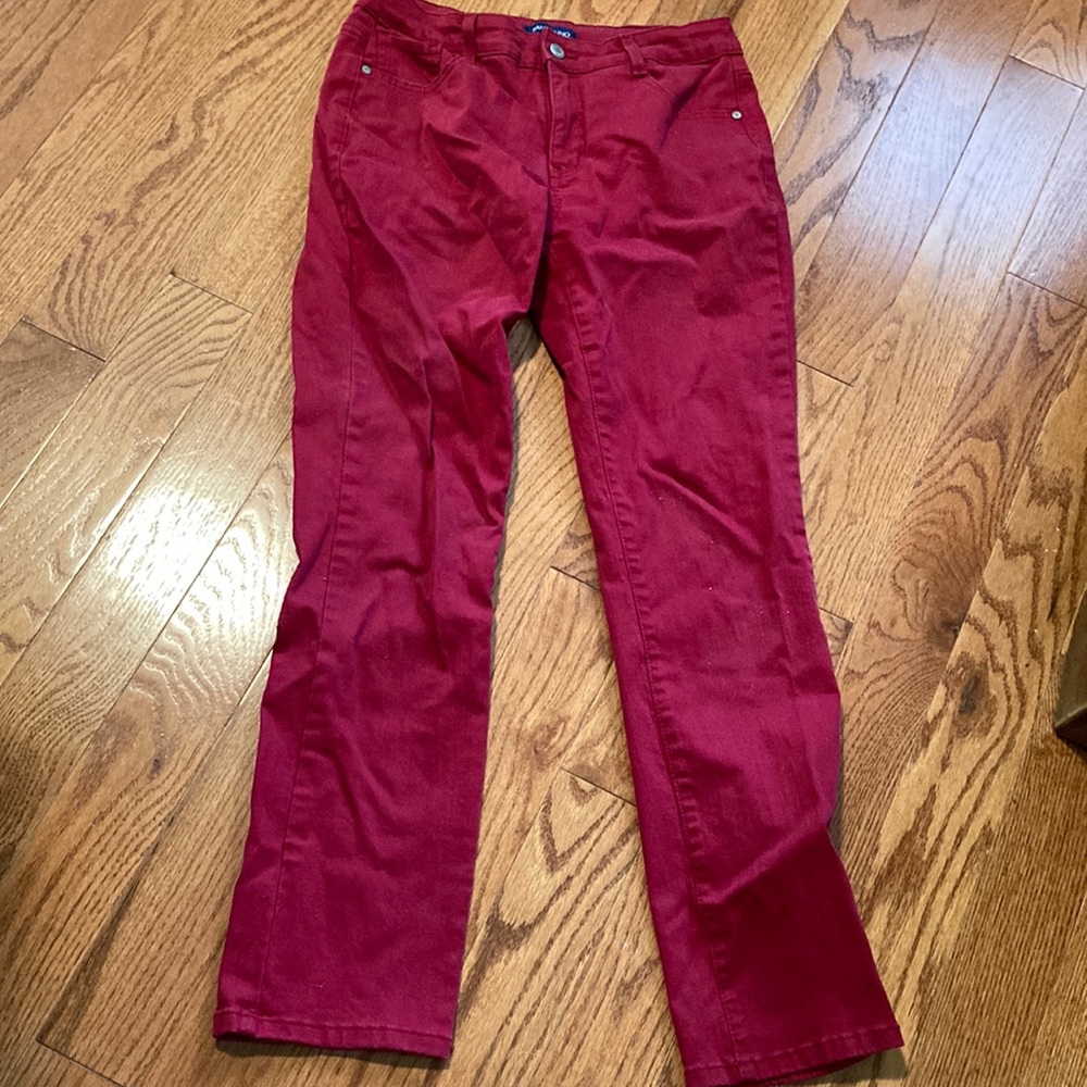 Bandolino scarlet red pants Caroline style size 6
